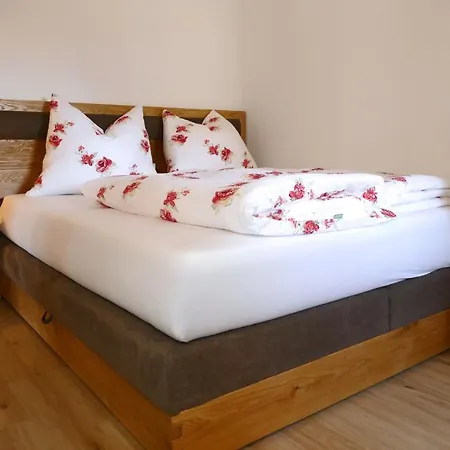 펜션 Ferienhaus Weisspriach